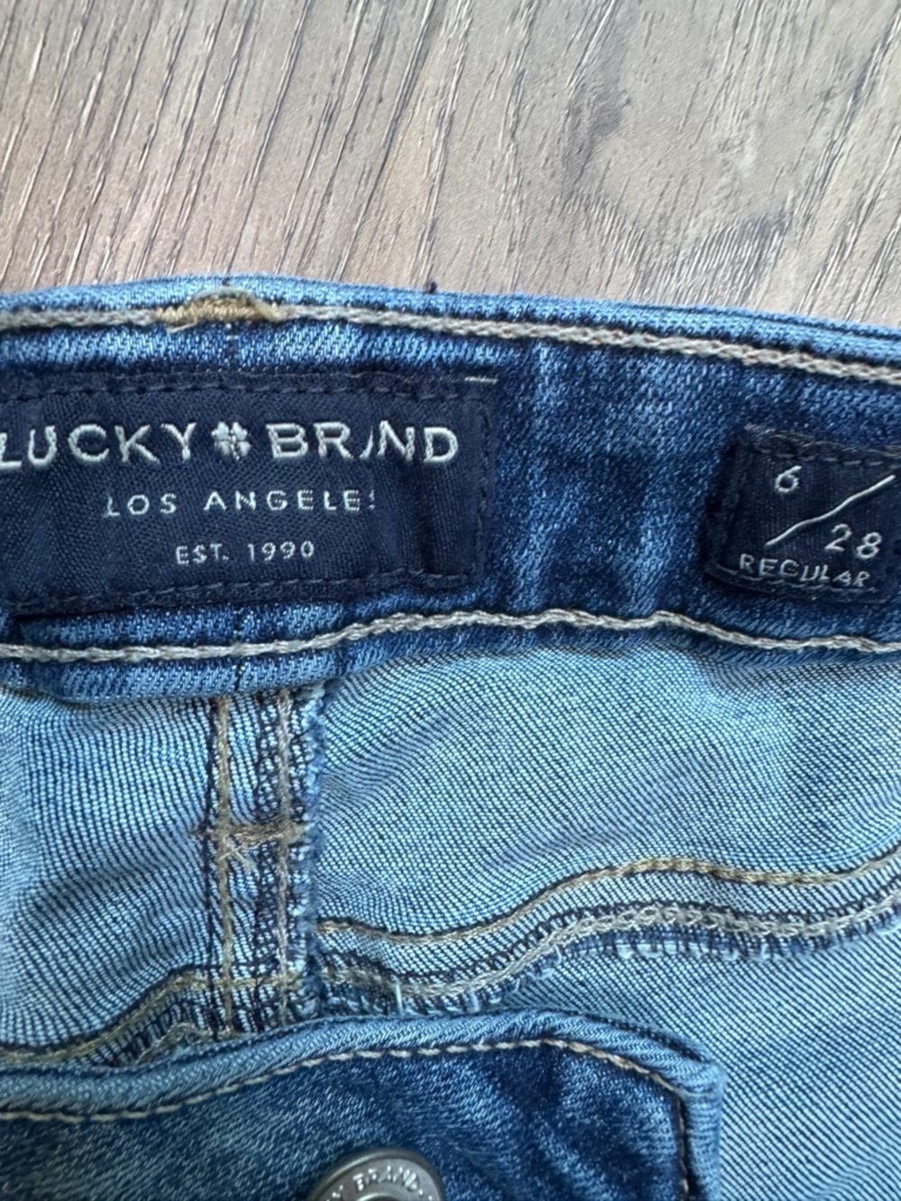 Lucky Brand Low Rise Skinny Lolita Jeans - Size 6 / 28 - Picture 8 of 12